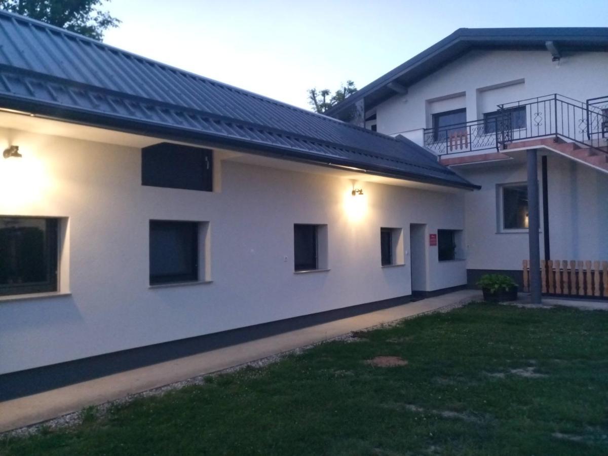Apartma "Happy Scotts" Starše Εξωτερικό φωτογραφία